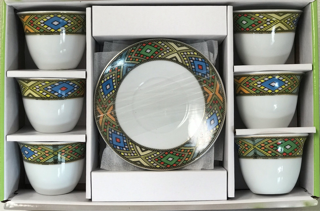 12 pcs coffee cups & saucers (Medium Diamond Tlet)