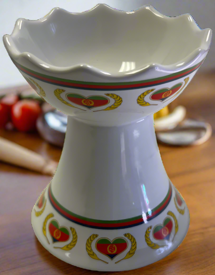 Ceramic Etan Machesha Incense burner ሴራሚክ እጣን ማጨሻ Eritrea Flag